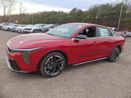 2025 Kia K4 GT-Line