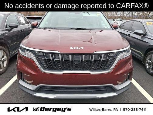 2023 Kia Carnival LX