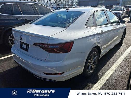 2021 Volkswagen Jetta 1.4T R-Line