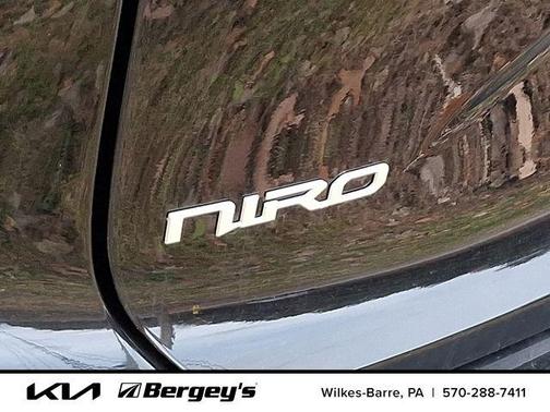 2025 Kia Niro Plug-In Hybrid EX