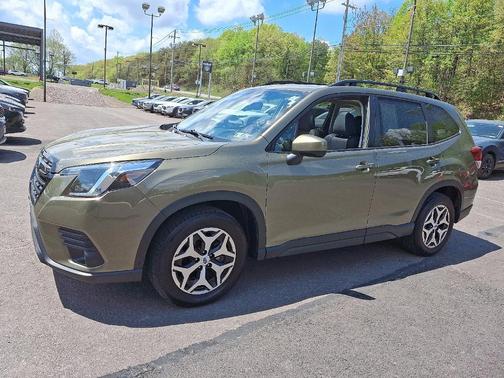 2024 Subaru Forester Premium