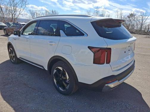 2025 Kia Sorento Plug-In Hybrid EX