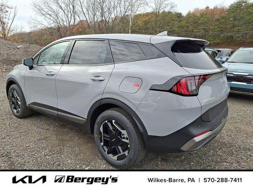 2026 Kia Sportage Hybrid S