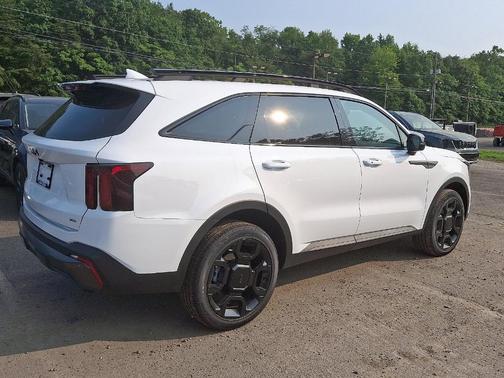 2025 Kia Sorento X-Line EX