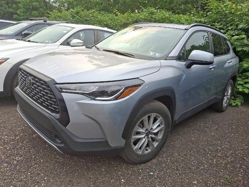 2022 Toyota Corolla Cross LE