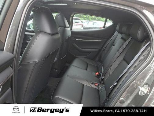 2025 Mazda Mazda3 FWD w/Preferred Package