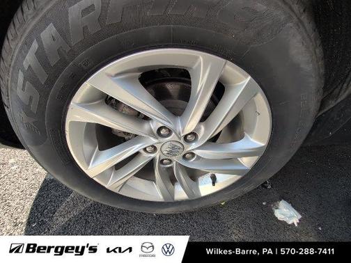 Summit White 2024 Buick Envista Preferred