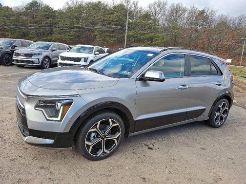 2024 Kia Niro EX Touring