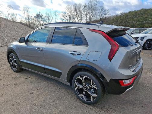 2024 Kia Niro EX Touring