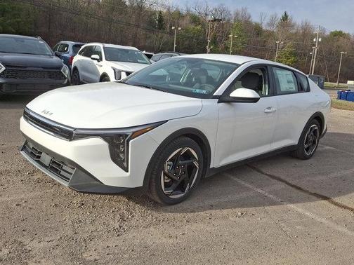 2025 Kia K4 EX