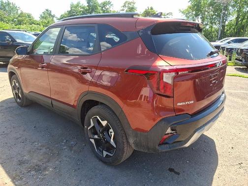 2025 Kia Seltos S