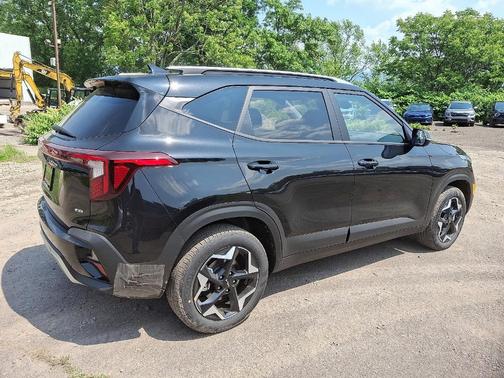 2025 Kia Seltos S
