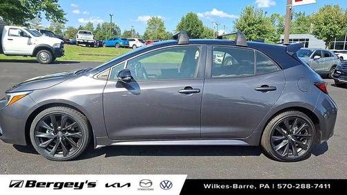 2025 Toyota Corolla Hatchback XSE