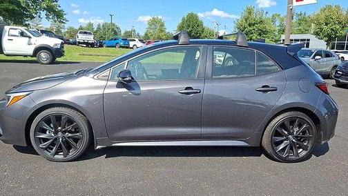 2025 Toyota Corolla Hatchback XSE