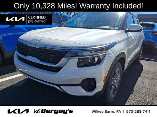 Snow White Pearl 2023 Kia Seltos S