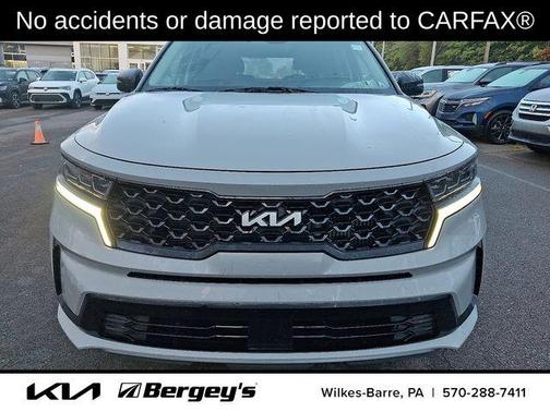 2022 Kia Sorento SX