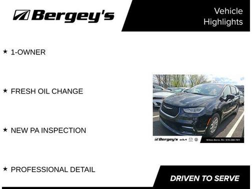 Diamond Black 2024 Chrysler Pacifica Touring-L