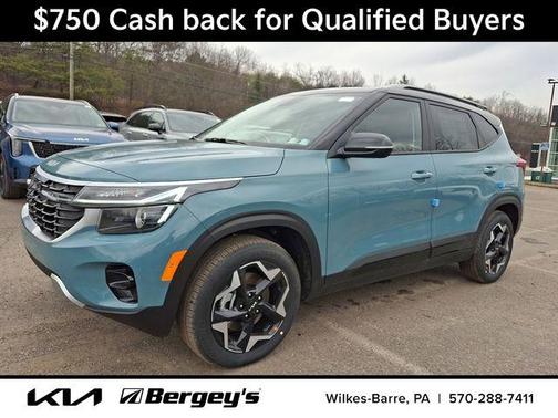 Blue / Black 2026 Kia Seltos S