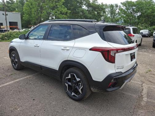 2025 Kia Seltos S