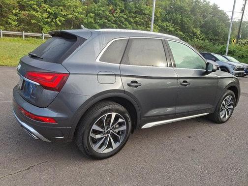 2023 Audi Q5 45 S line quattro Premium