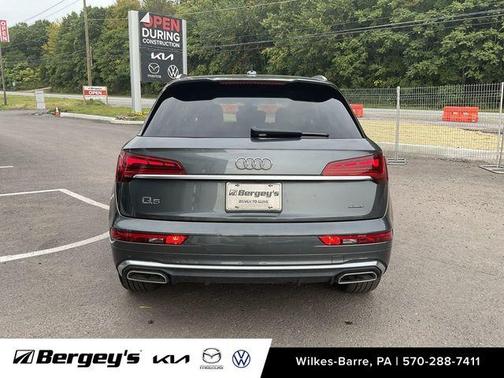2023 Audi Q5 45 S line quattro Premium