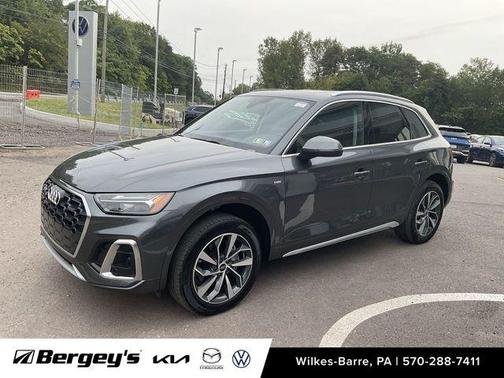 2023 Audi Q5 45 S line quattro Premium