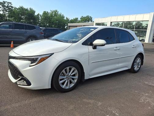 2023 Toyota Corolla Hatchback SE