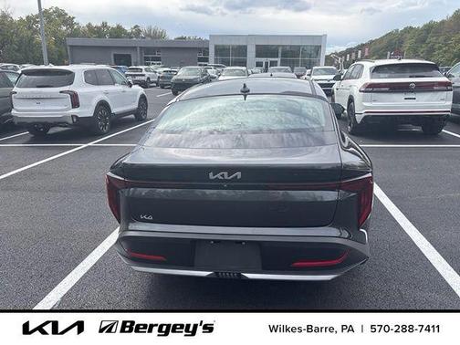 2025 Kia K4 