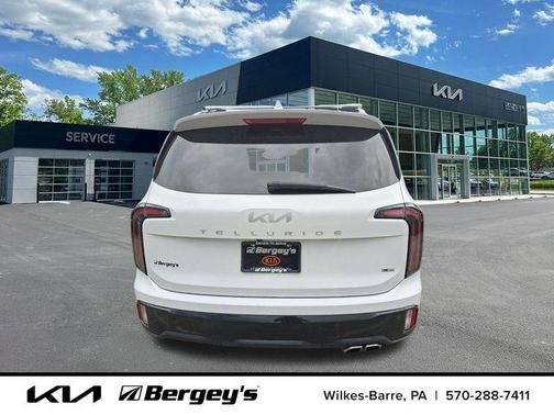 Glacial White Pearl 2024 Kia Telluride SX X-Line