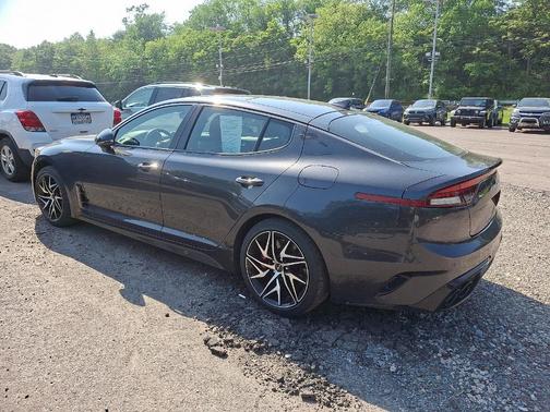 2023 Kia Stinger GT-Line