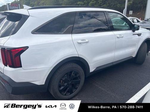 2021 Kia Sorento S