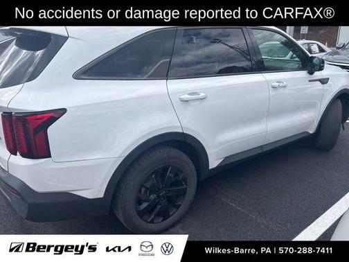 2021 Kia Sorento S