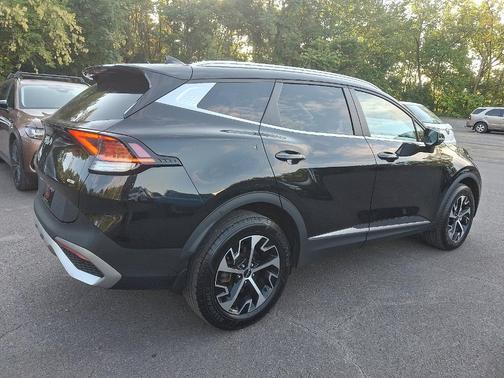 2023 Kia Sportage Hybrid EX