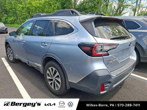 Ice Silver Metallic 2020 Subaru Outback Premium