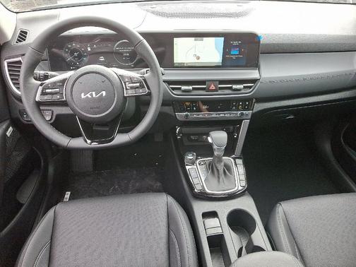 2025 Kia Seltos SX