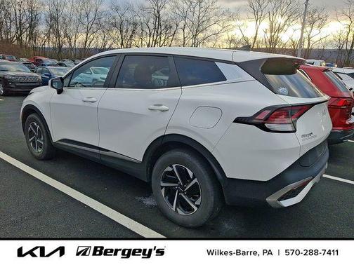 2023 Kia Sportage Hybrid LX