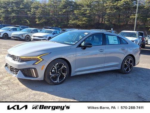 2025 Kia K5 GT-Line
