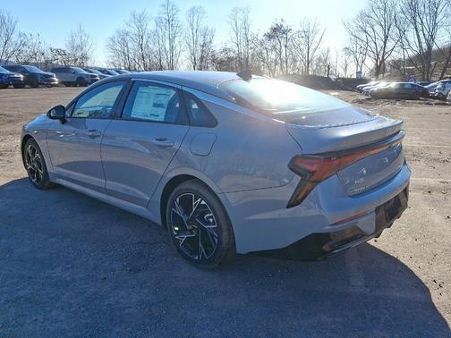 2025 Kia K5 GT-Line