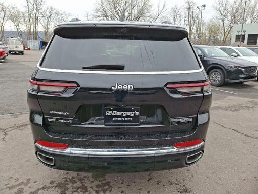 2021 Jeep Grand Cherokee L Overland