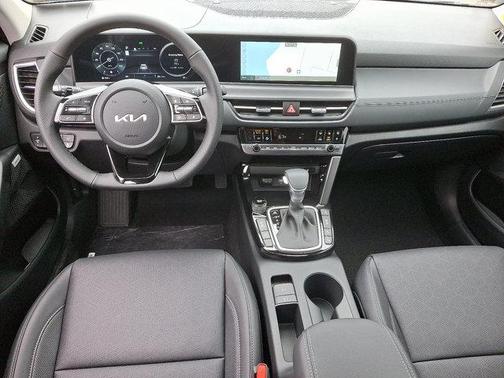 2025 Kia Seltos SX