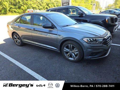 2021 Volkswagen Jetta 1.4T R-Line