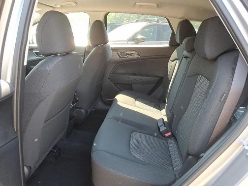 2025 Kia Sportage Hybrid LX