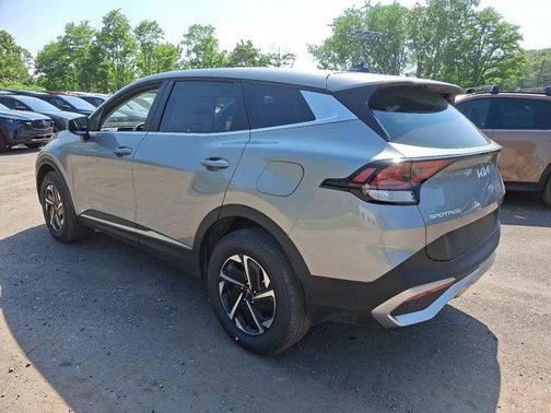 2025 Kia Sportage Hybrid LX