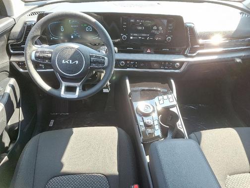 2025 Kia Sportage Hybrid LX