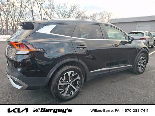 2023 Kia Sportage Hybrid EX