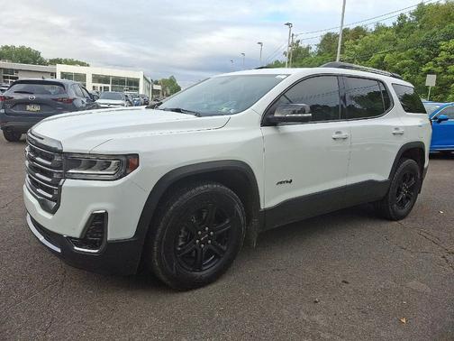 2021 GMC Acadia AT4