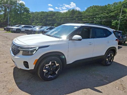 2025 Kia Seltos EX
