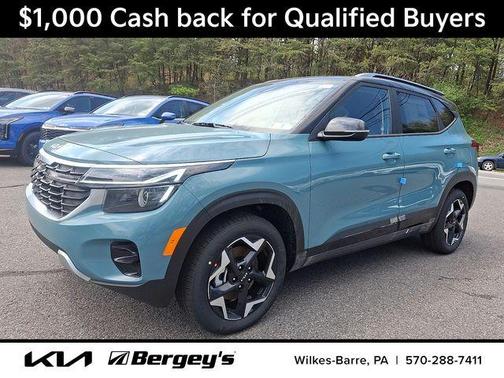 Blue / Black 2026 Kia Seltos S