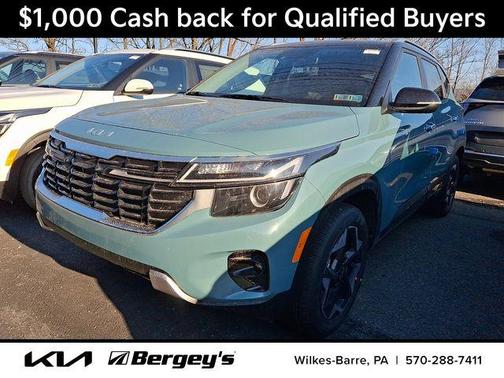 Blue / Black 2026 Kia Seltos S