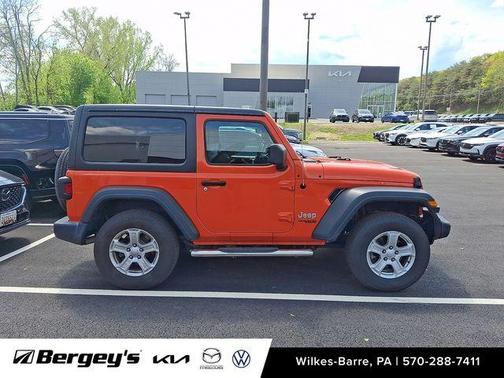 Metallic 2019 Jeep Wrangler Sport